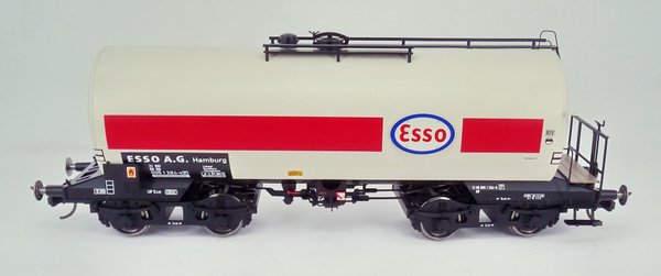 DB Ep. IV, ESSO, 23 80 005 1 284-6, 4-achs Kesselwagen 63m3